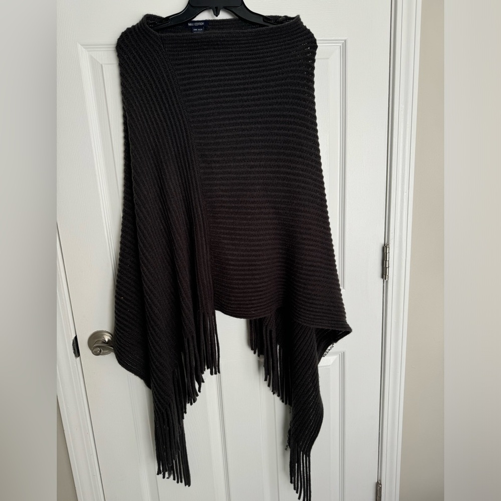 Max edition stylish women’s Shawl, OS
